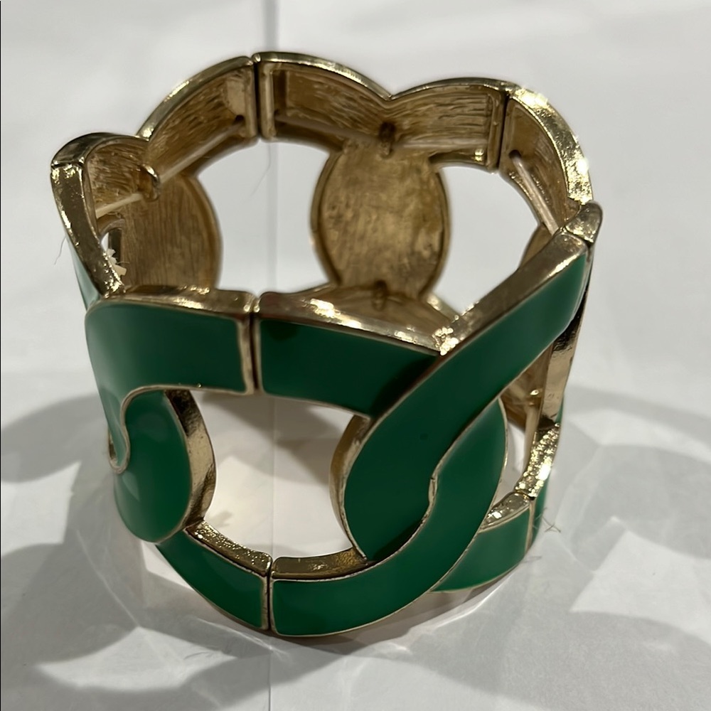 Elegant Green and Gold Bracelet Vintage Enamel Bracelet.